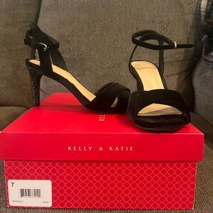 Kelly & Katie Black Formal Heels Size 7